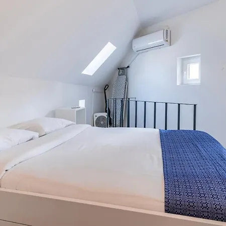 Estrela Escape 1 By Lovelystay Apartment Lisbon